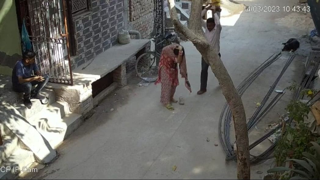 <div class="paragraphs"><p>The purported video shows the woman walking in a lane in Delhi's Prem Nagar, when her father-in-law approached her. The two are seen arguing, after which he threatened her with the brick. When she tried to leave, he hit her twice on the head with the brick.</p></div>