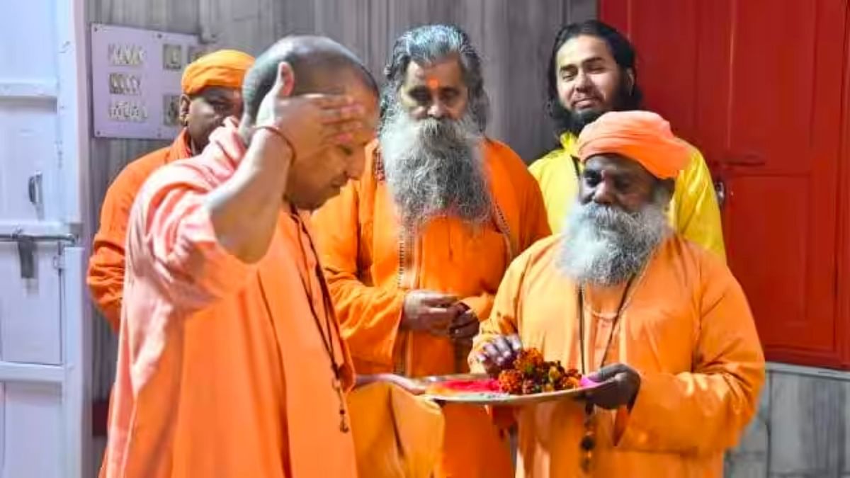 The video shows Yogi Adityanath smearing ashes on his forehead after the Holika Dahan ritual.