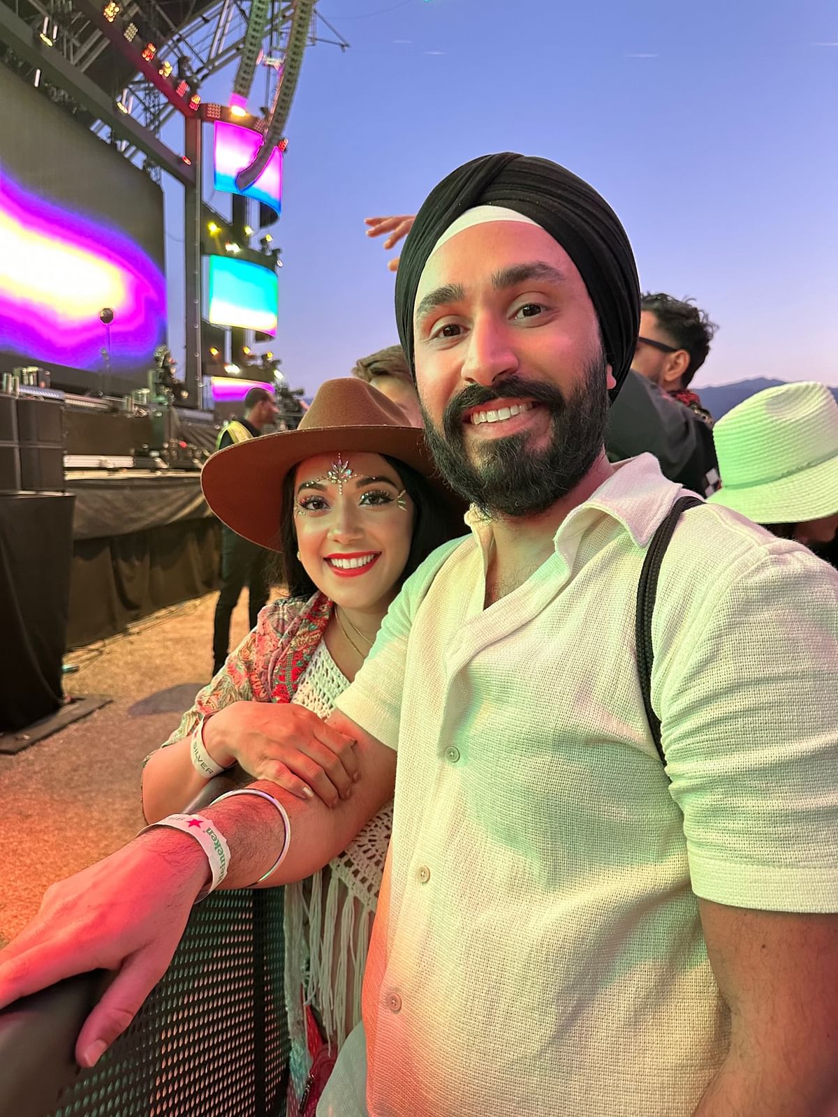 Sarina and Simranjit were in the front row at  Coachella to watch their favourite artist Diljit Dosanjh perform.