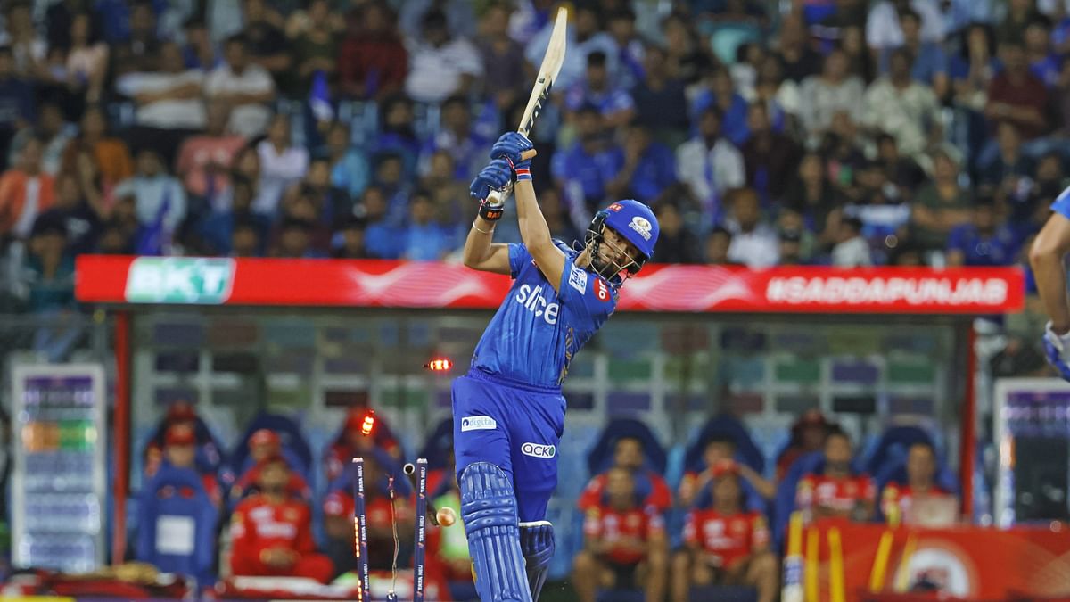 IPL 2023: Arshdeep Singh broke the middle stump twice while bowling the last over against Mumbai Indians on Saturday