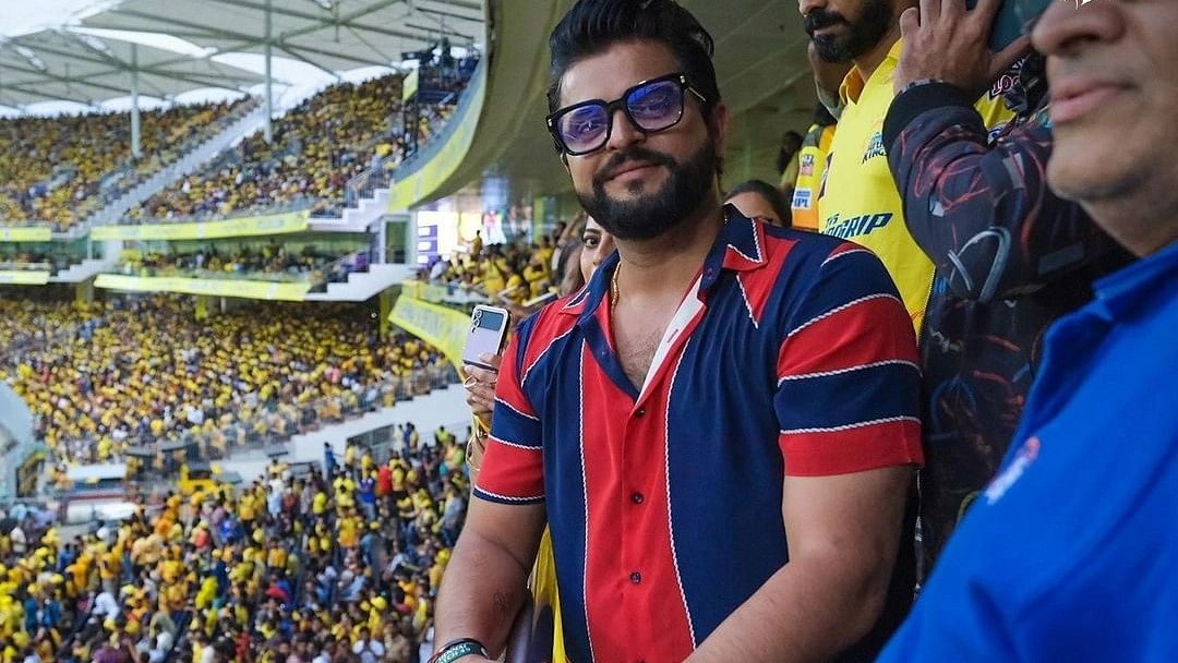 <div class="paragraphs"><p>Suresh Raina roots for Chennai Super Kings from the stands of Chepauk</p></div>