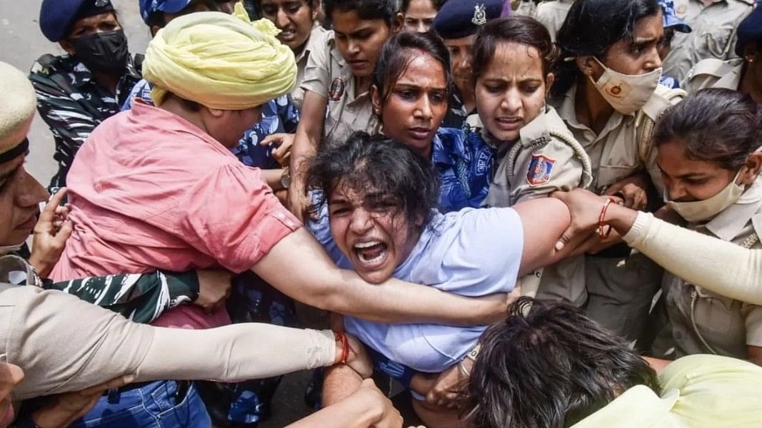 <div class="paragraphs"><p>The Delhi Police on Sunday, 28 May, filed an FIR against the protesting wrestlers, hours after the protesters were allegedly 'manhandled' and detained by the police. </p></div>