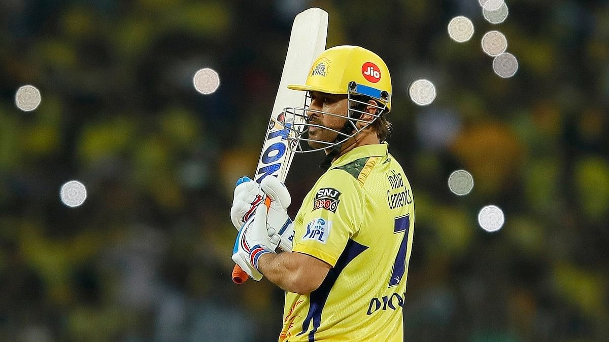 IPL 2023: Twitter Hails MS Dhoni as Chennai Super Kings Qualify for 10th Final