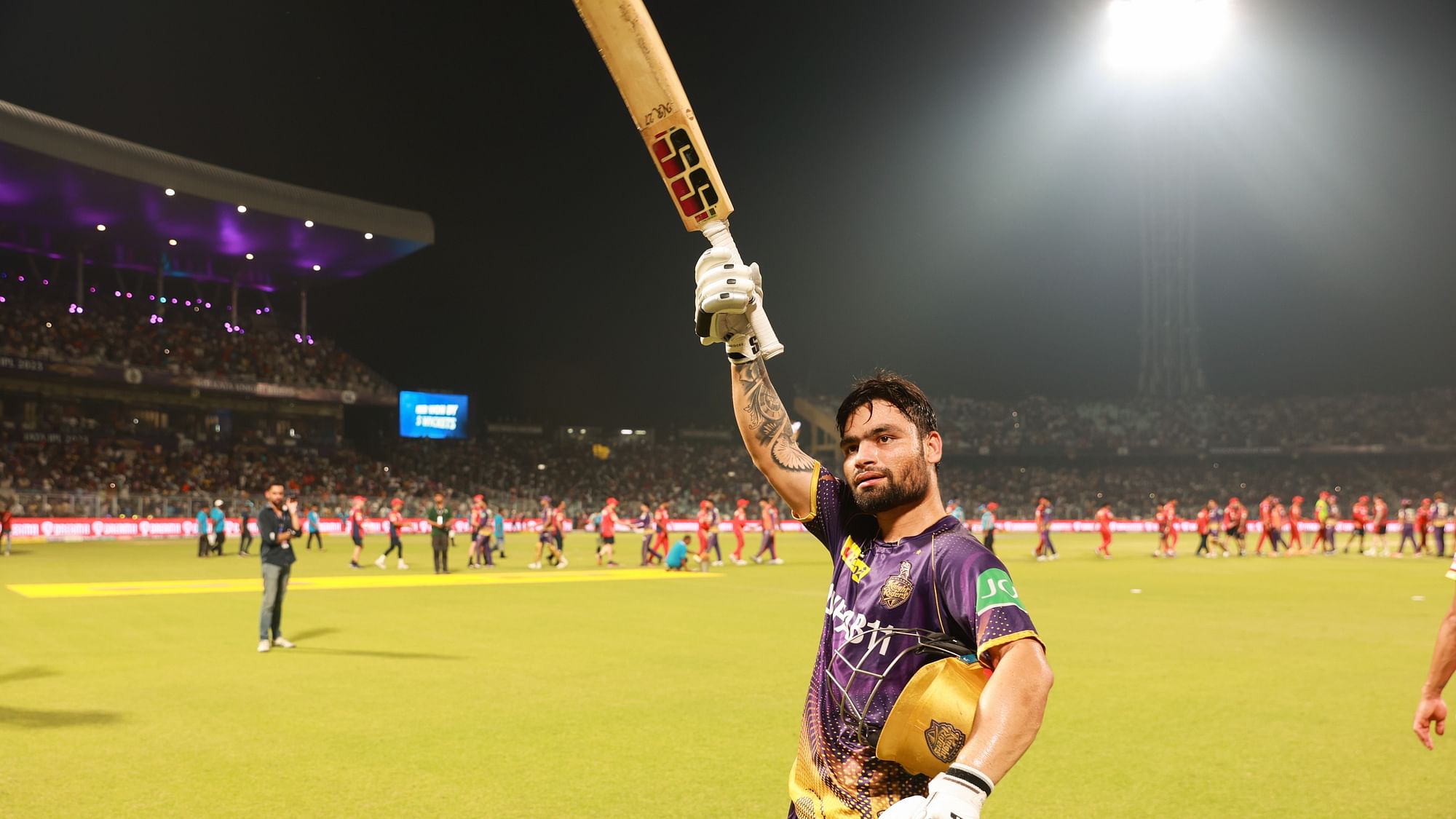 <div class="paragraphs"><p>Rinku Singh finished the job for Kolkata by winning the match against Punjab Kings off the last ball</p></div>