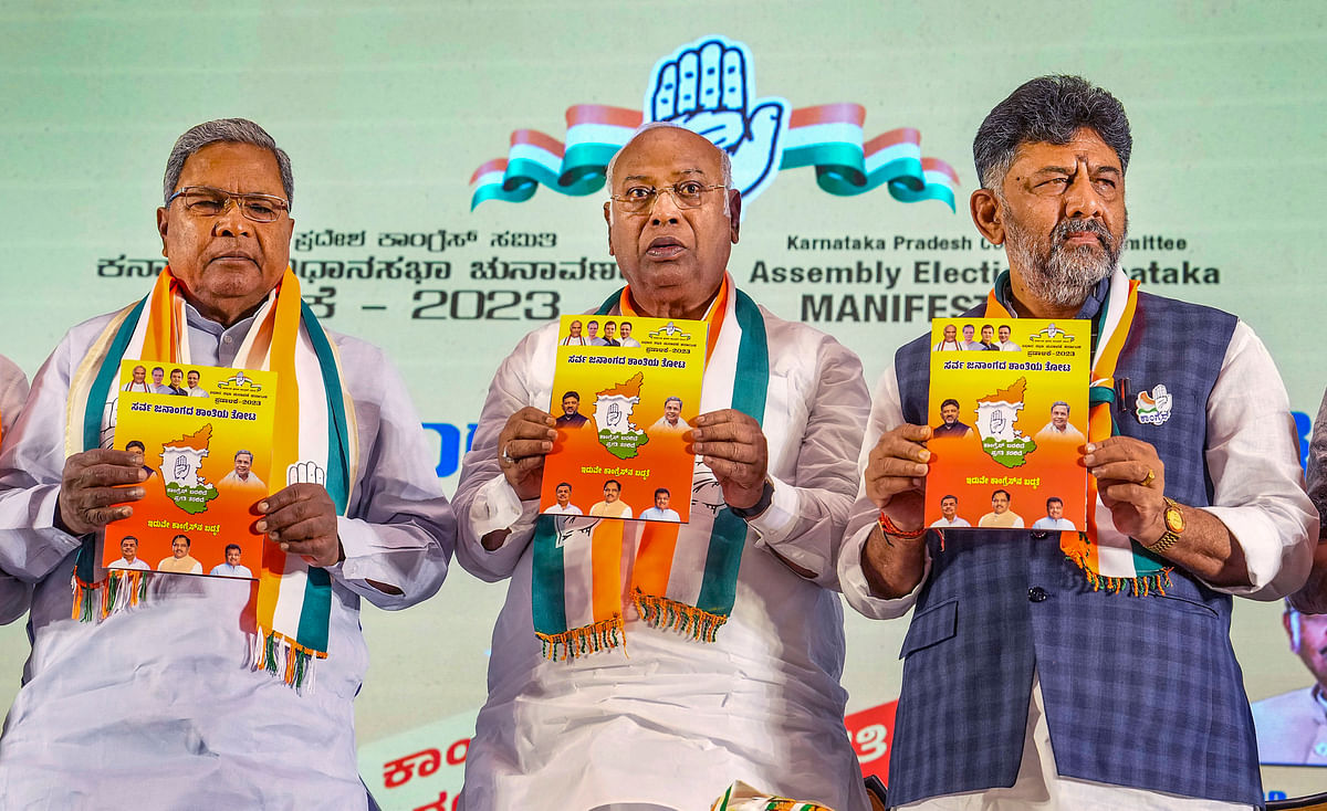 The Congress' central leadership encouraged a healthy competition between Siddaramaiah and DK Shivakumar. 