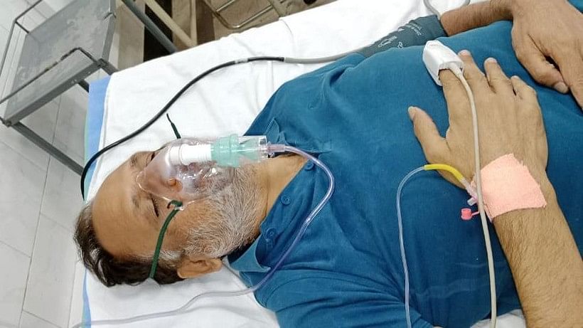 <div class="paragraphs"><p>Jailed Aam Aadmi Party (AAP) leader and former Delhi minister <a href="https://www.thequint.com/topic/aam-aadmi-party">Satyendar Jain</a> has been hospitalised on Thursday, 25 May.</p></div>