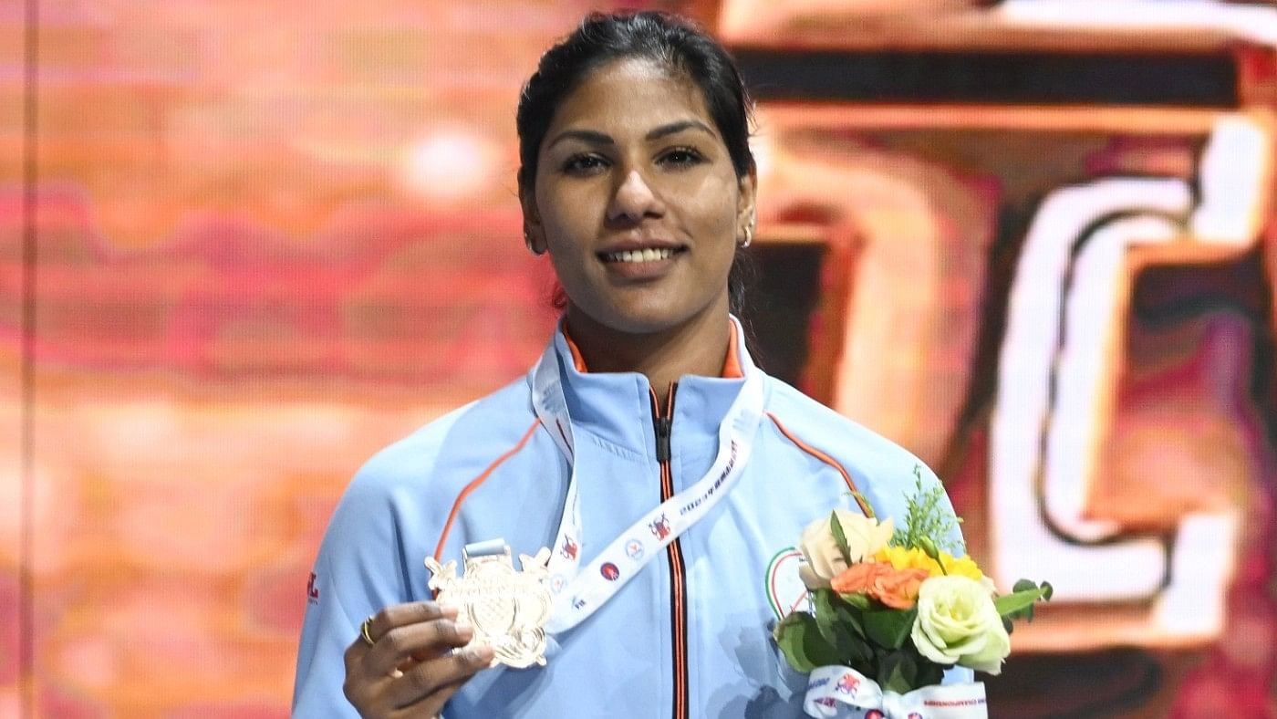 <div class="paragraphs"><p>Bhavani dev lost the women's individual sabre quarterfinal&nbsp;</p></div>