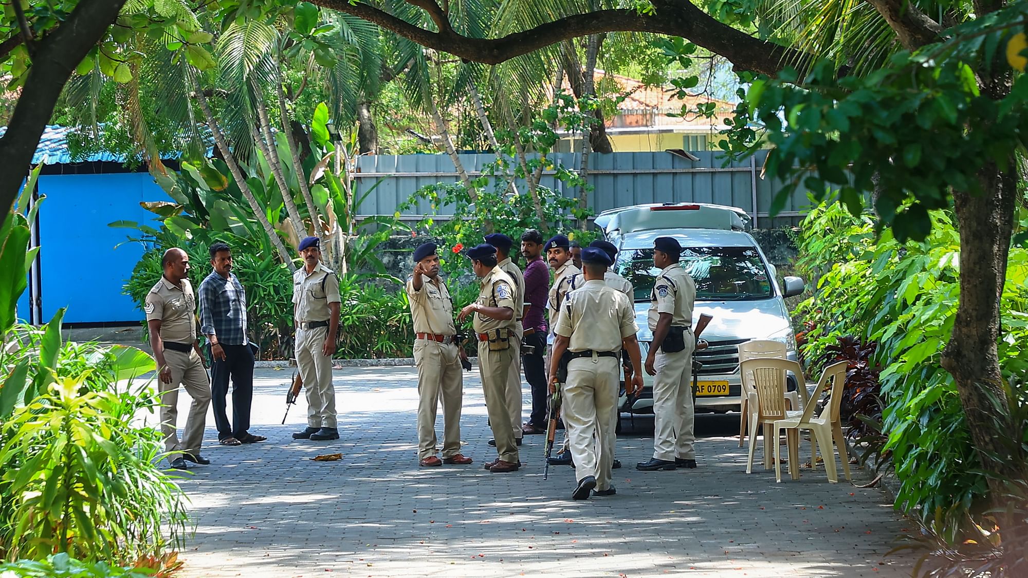<div class="paragraphs"><p>Rapid Action Force (RAF) personnel during the Enforcement Directorates searches at the premises of Tamil Nadu Electricity Minister V Senthil Balaji and some others in connection with a money laundering investigation, in Chennai, Tuesday, 13 June.</p></div>