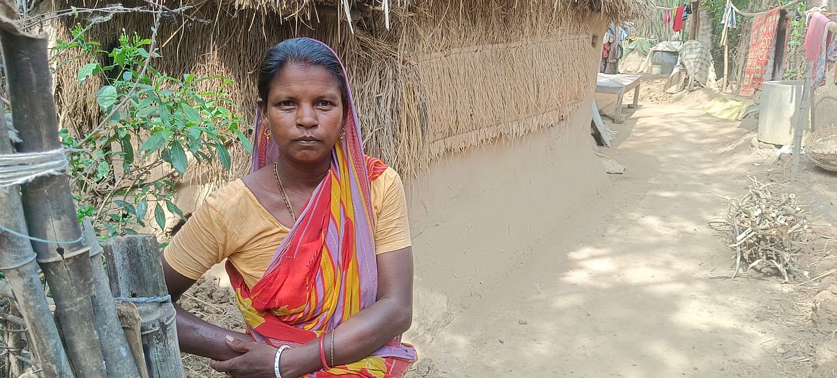 Since February this year, at least 12 people of the Sabar tribe in West Bengal's Sakhari Danga village have died. 