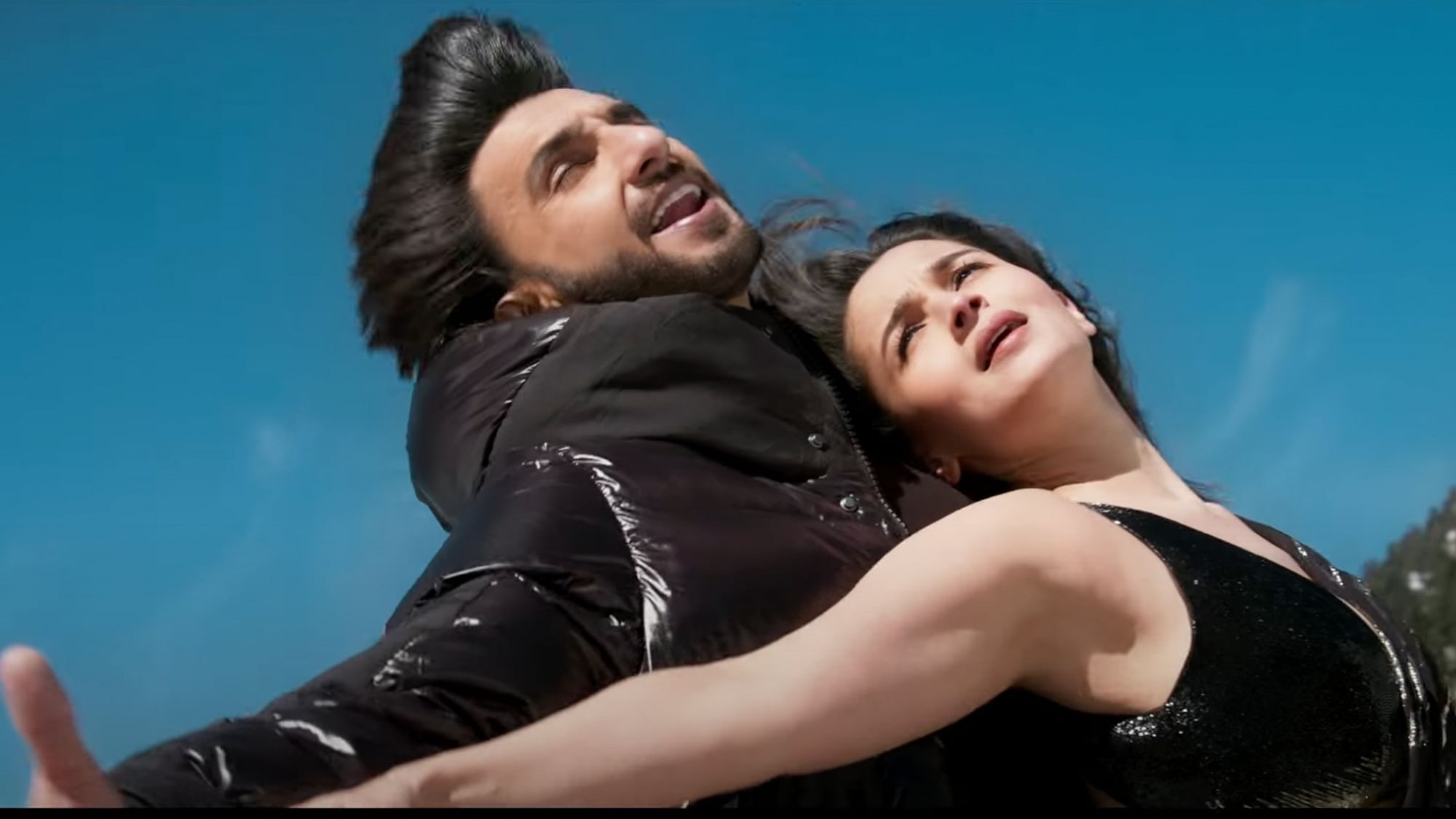 <div class="paragraphs"><p>Ranveer Singh and Alia Bhatt in <em>Rocky Aur Rani Ki Prem Kahaani</em>.</p></div>