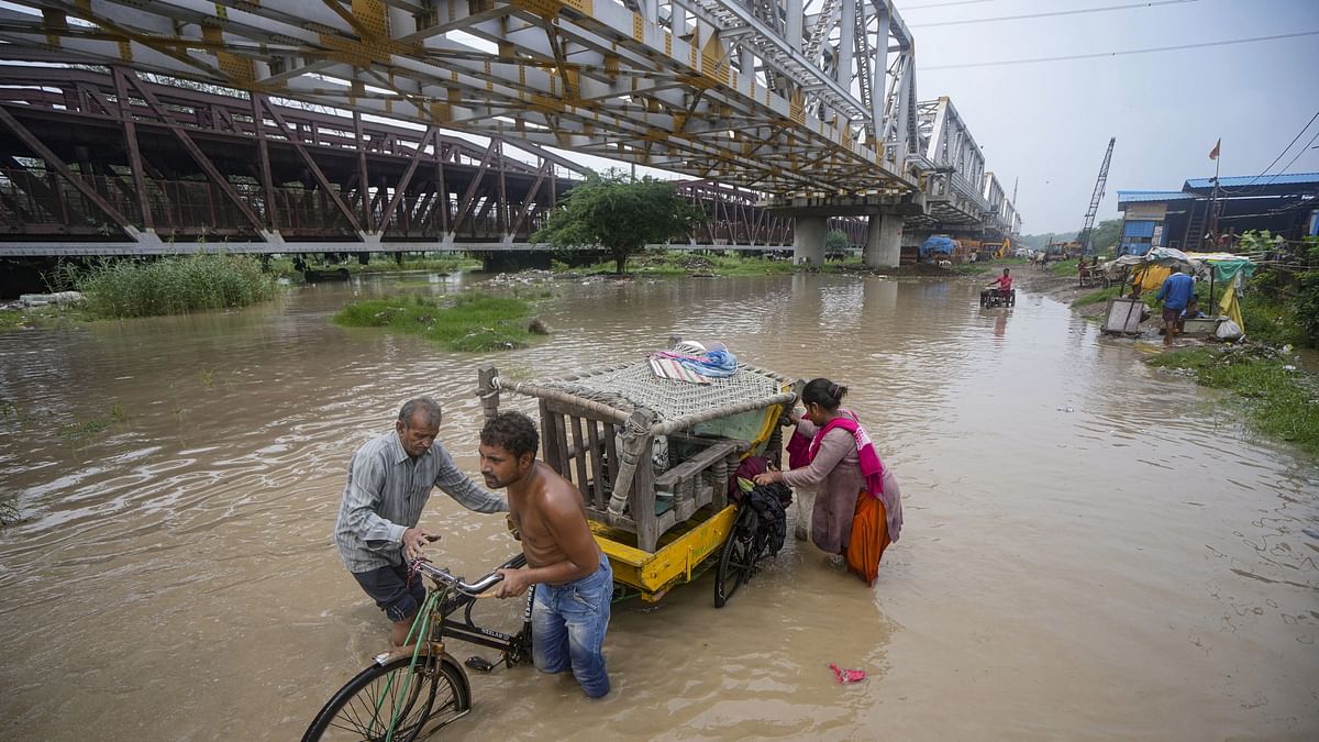 Delhi Floods: Schools To Be Shut, Drinking Water Shortage Likely | 10 Points