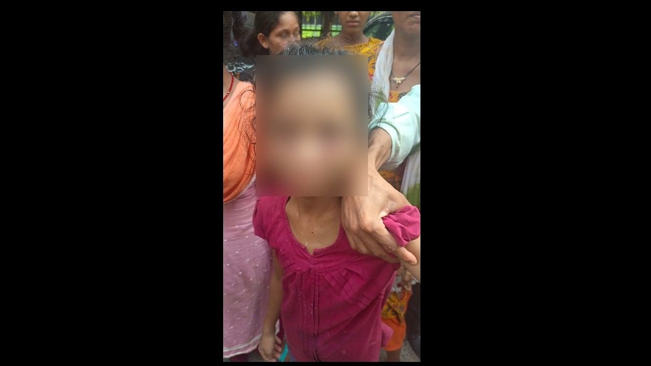 <div class="paragraphs"><p>The police said that the girl ran away from their home on Wednesday, 19 July. When people came to know about her condition, they gathered outside the accused couple's home and confronted them.</p></div>