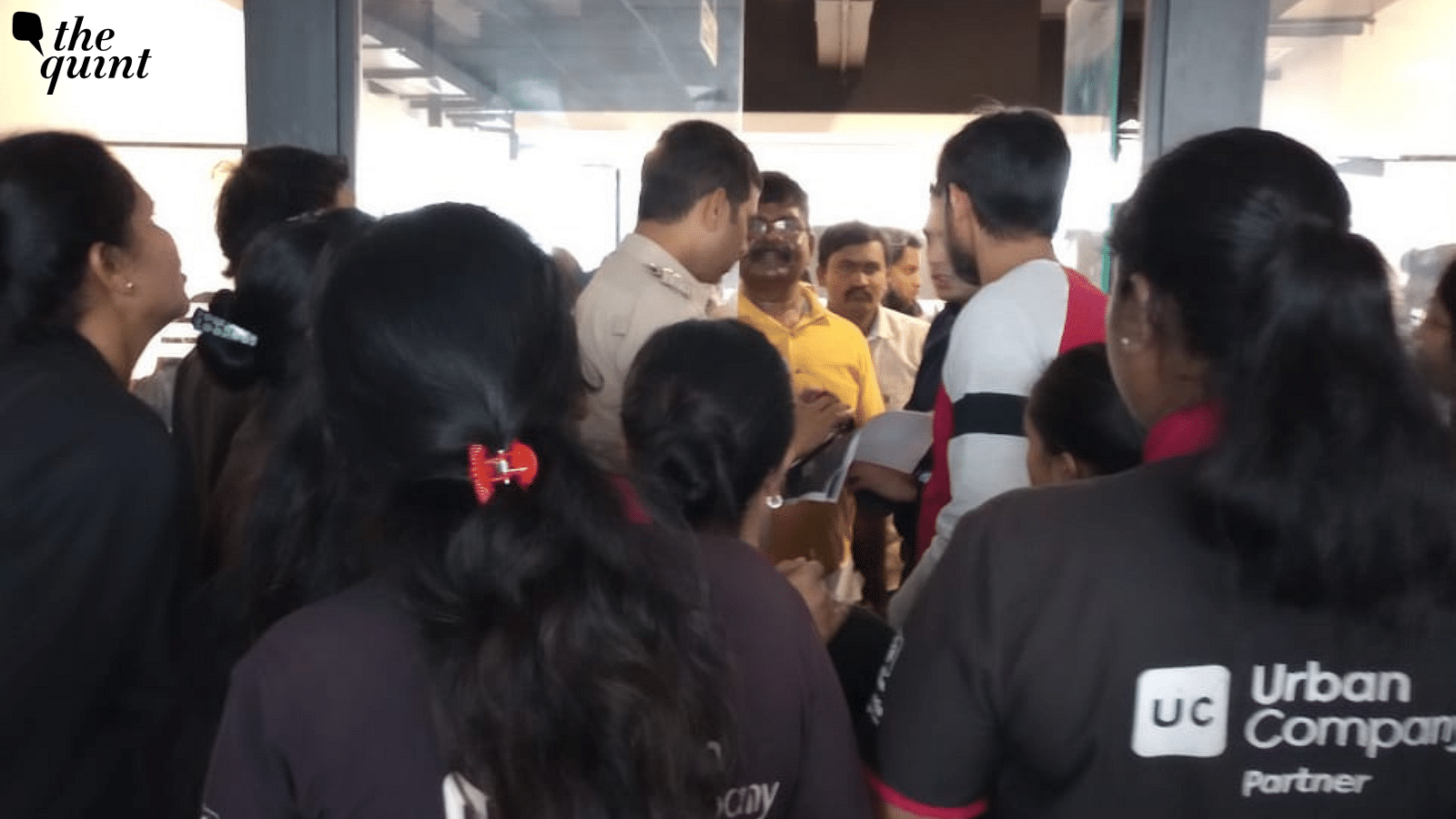 <div class="paragraphs"><p>Protesting the ID blocking system, UC workers in Bengaluru held a meeting with company representatives at its office in the city on Wednesday, 12 July.</p></div>