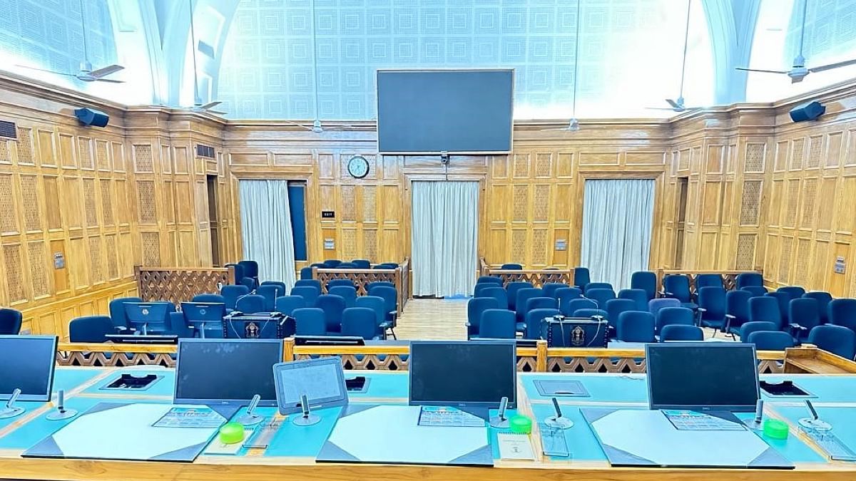 <div class="paragraphs"><p>In Photos: Supreme Court Gets Makeover, What's New In Our Court Rooms?</p></div>
