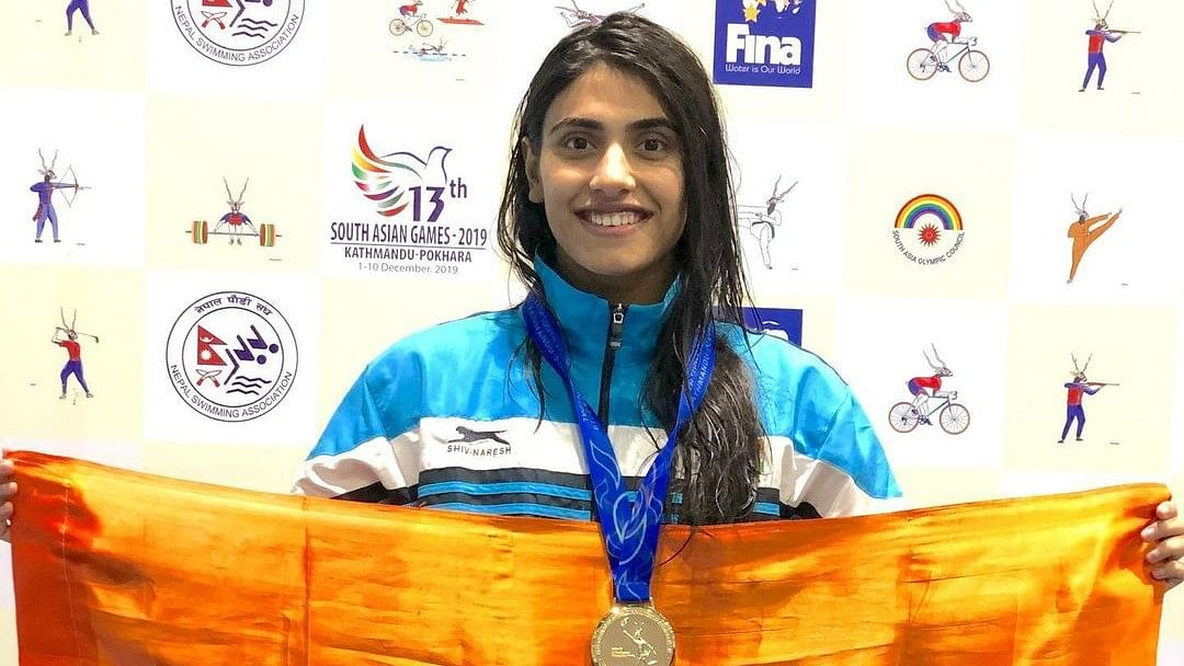 <div class="paragraphs"><p>Rujuta Khade records a new National Record in 50m women's freestyle event</p></div>