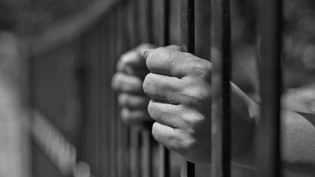 Indian-Origin Gets More Than 10 Years Of Jail For Assaulting Cops in Singapore - Vimarsana News