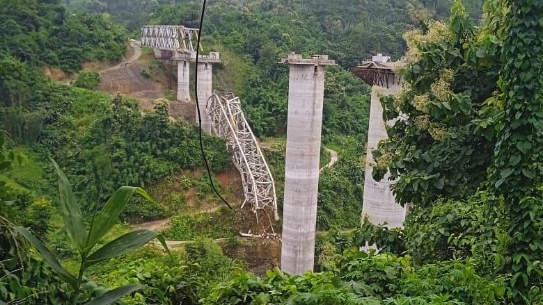 At Least 17 Dead After Under-Construction Bridge Collapses in Mizoram's Sairang