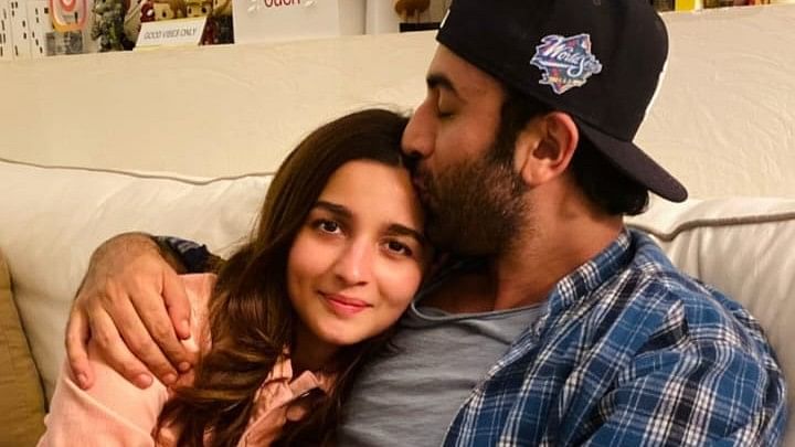 <div class="paragraphs"><p>Alia Bhatt Opens up on Ranbir Kapoor Being Labelled a Toxic Husband</p></div>