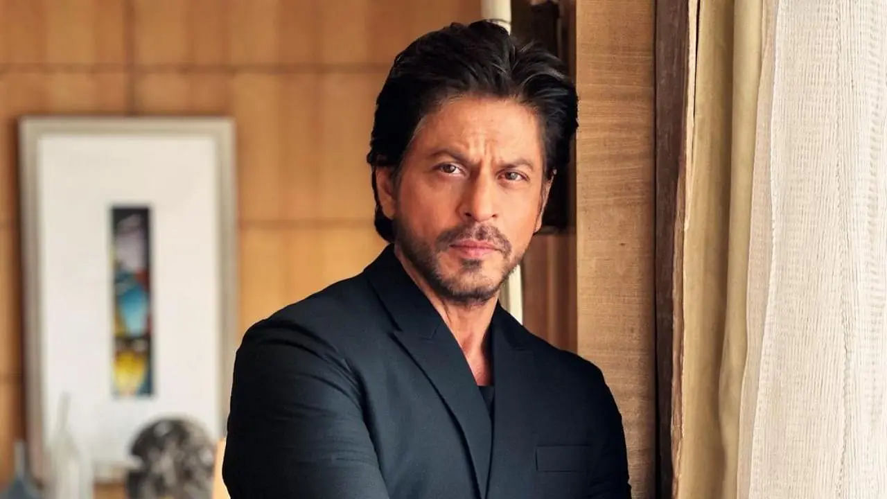 <div class="paragraphs"><p>Shah Rukh Khan responds to his fans' burning question.&nbsp;&nbsp;</p></div>