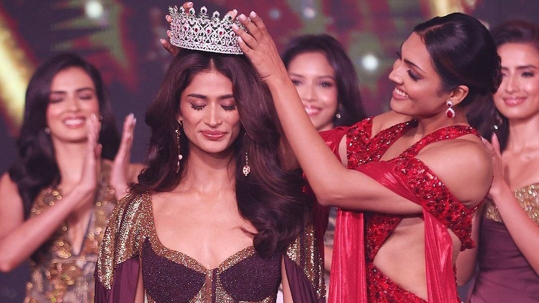 <div class="paragraphs"><p>Shweta Sharda won the title of Miss Diva Universe 2023 at the Miss Diva pageant held in Mumbai on Sunday. </p></div>