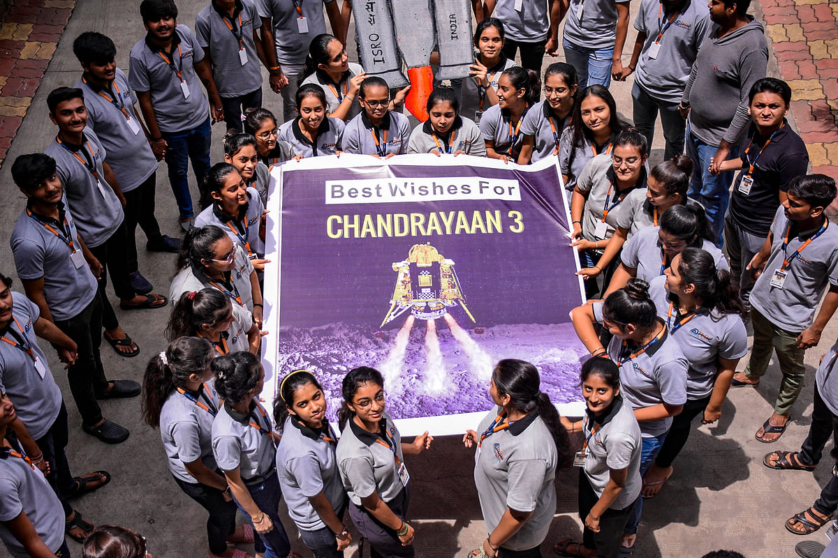 Chandrayaan-3 Landing: Catch all the live updates here.