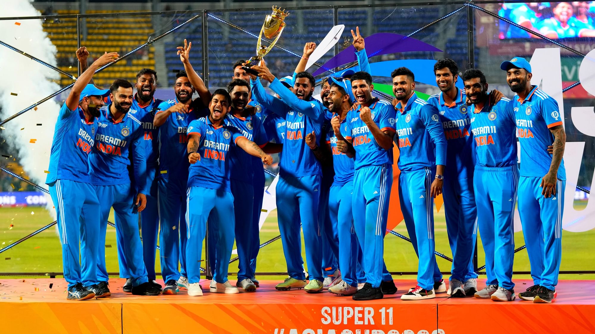 <div class="paragraphs"><p>In Photos: How <a href="https://www.thequint.com/sports/cricket/india-vs-sri-lanka-mohammed-siraj-six-wickets-india-eighth-asia-cup-title">India</a> Won the 2023 <a href="https://www.thequint.com/topic/asia-cup">Asia Cup</a> Against Sri Lanka Final by 10 Wickets</p></div>