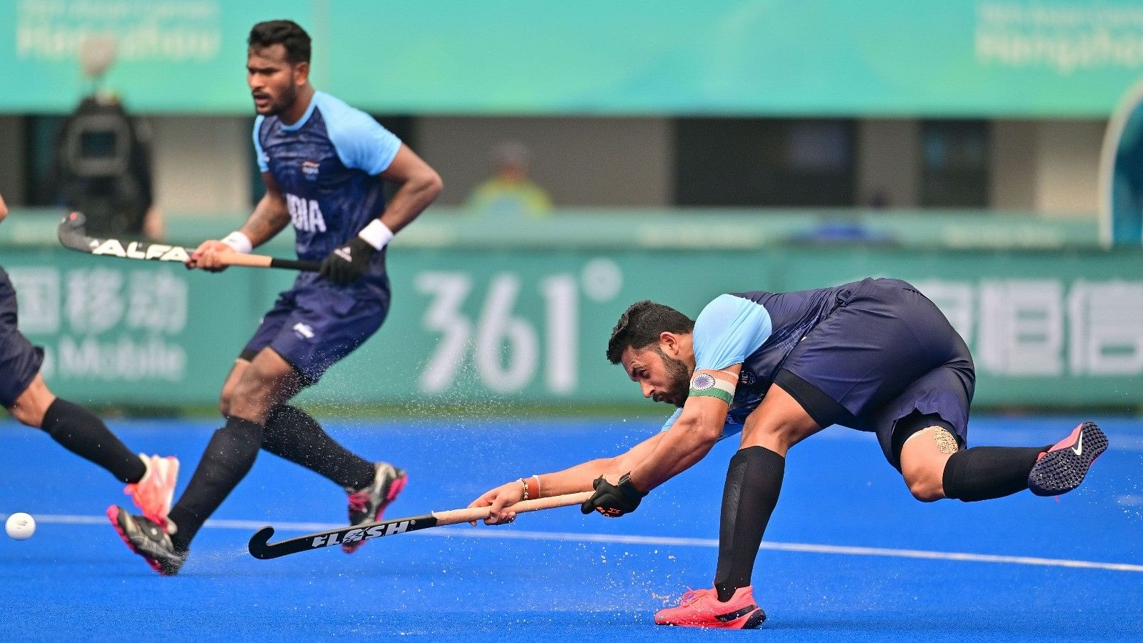 <div class="paragraphs"><p>Indian Hockey team to battle Pakistan on Saturday in an Asian Games encounter.</p></div>