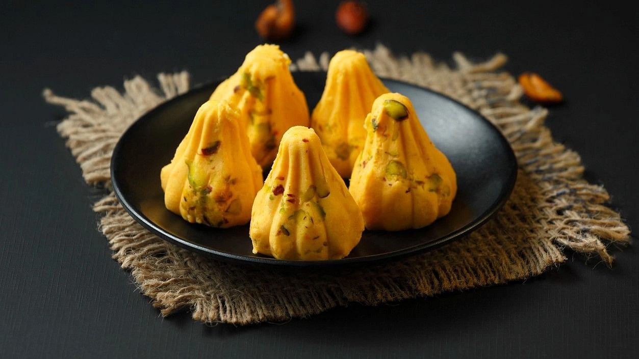 <div class="paragraphs"><p>Ganesh Chaturthi 2023 easy modak recipe you can try at home.</p></div>