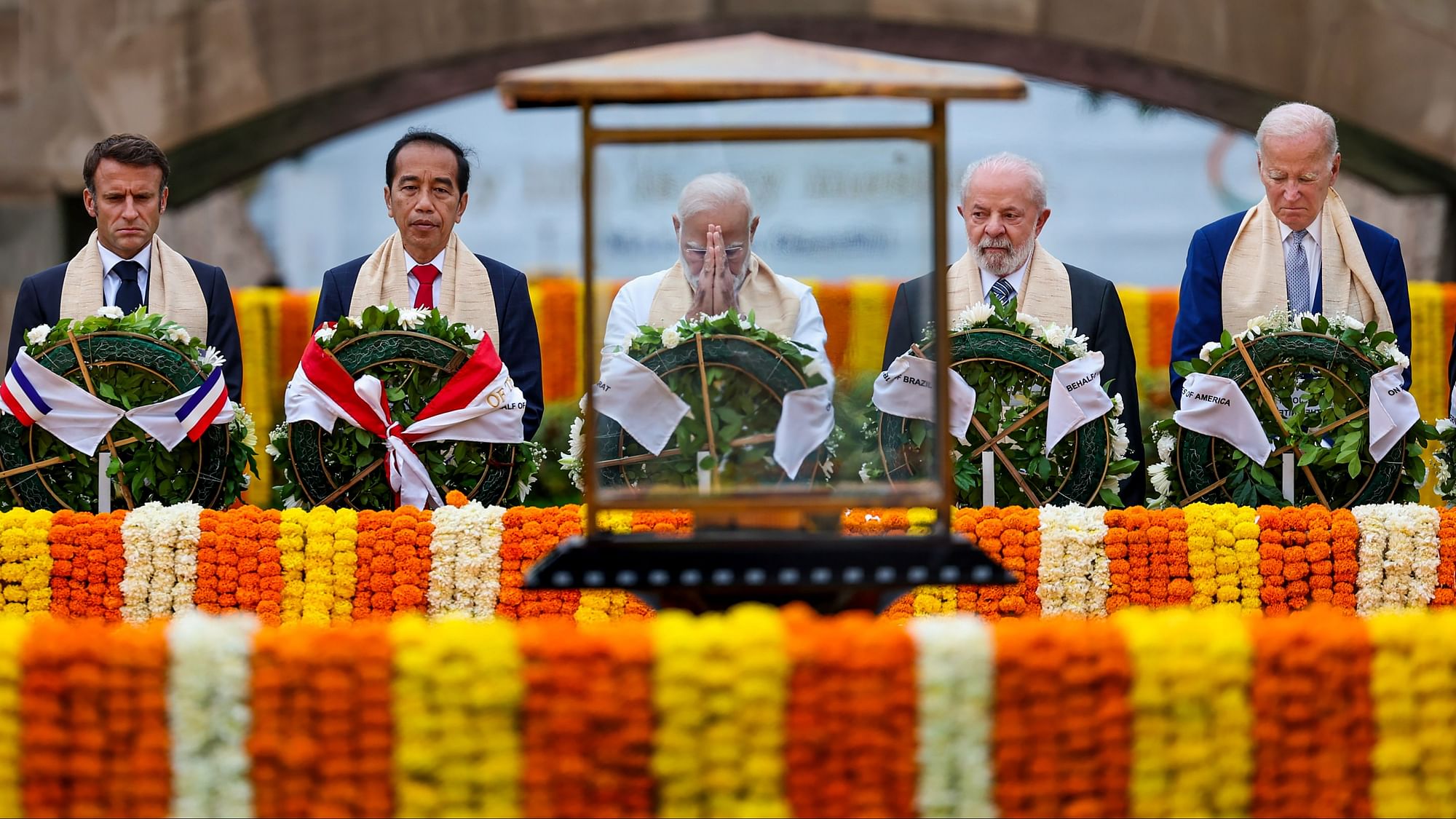 <div class="paragraphs"><p>Prime Minister Narendra Modi, US President Joe Biden, Brazil's President Luiz Inacio Lula da Silva, French President Emmanuel Macron and Indonesian President Joko Widodo pay homage at Mahatma Gandhi's memorial Rajghat on the final day of the G20 Summit, in New Delhi, on Sunday, 10 September.</p></div>