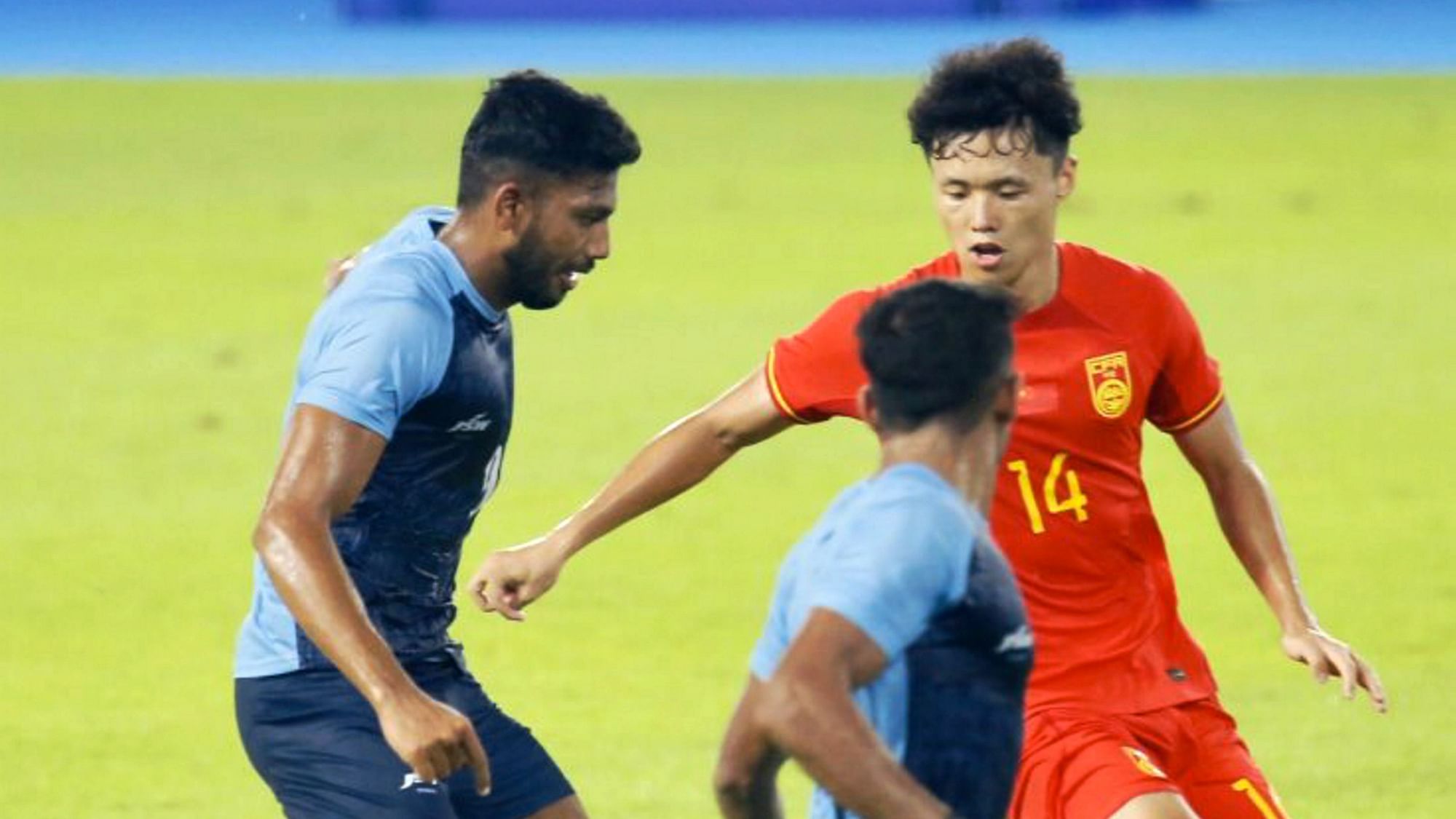 <div class="paragraphs"><p>Hangzhou: Players from China and India vie for the ball during their Asian Games 2023 football match, in Hangzhou, China, Tuesday, Sept. 19, 2023.</p></div>