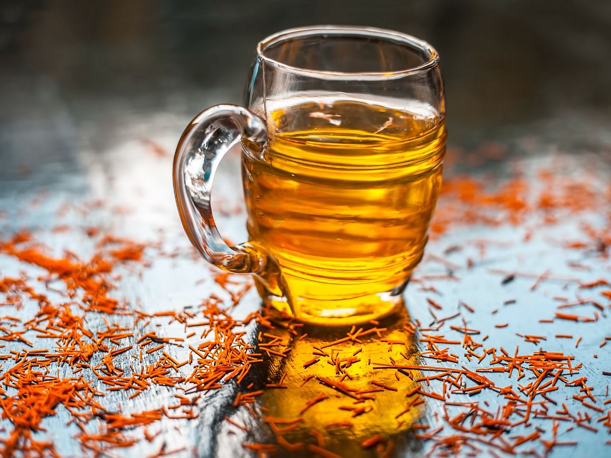 6 Benefits Of Consuming Saffron Water 