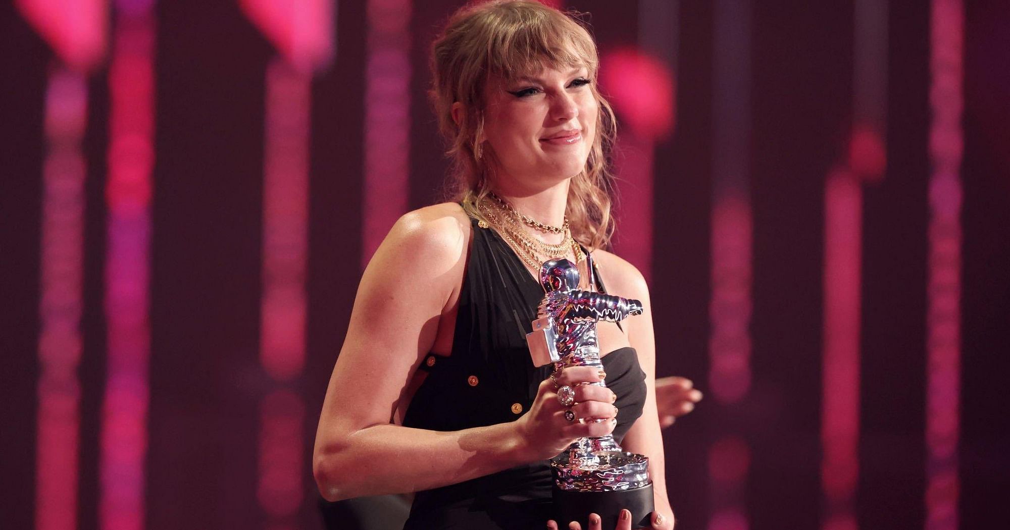 Swift lead. Taylor Swift MTV VMA 2023.