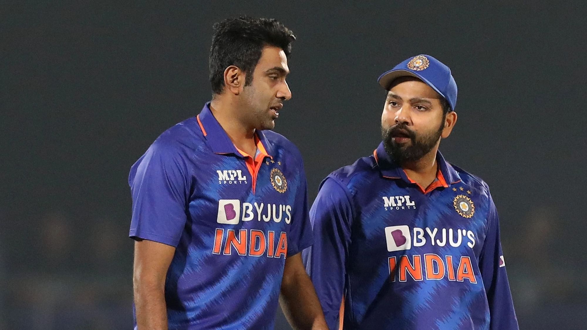 <div class="paragraphs"><p>Ashwin and Rohit Sharma.</p></div>