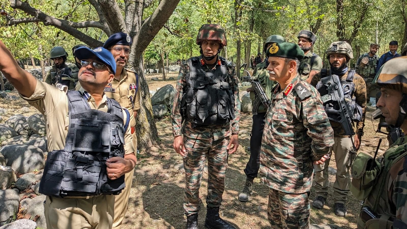 <div class="paragraphs"><p>Northern Army Commander Lieutenant General Upendra Dwivedi has stepped in to overview the operation, which has seen the deployment of hi-tech equipment for surveillance – including the use of drones and helicopters.</p></div>