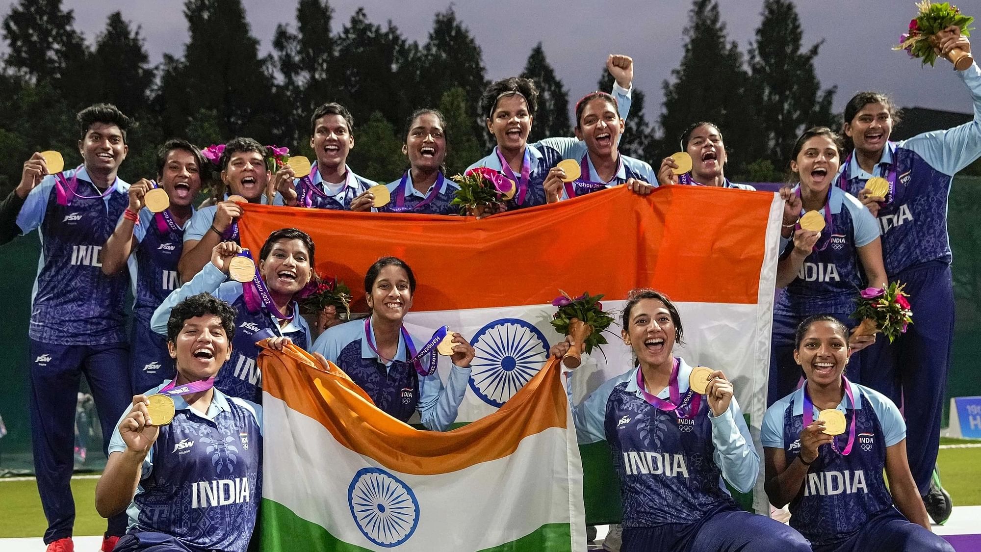 <div class="paragraphs"><p>The Indian women's cricket team celebrate after winning the gold medal at the 2023 Asian Games.</p></div>
