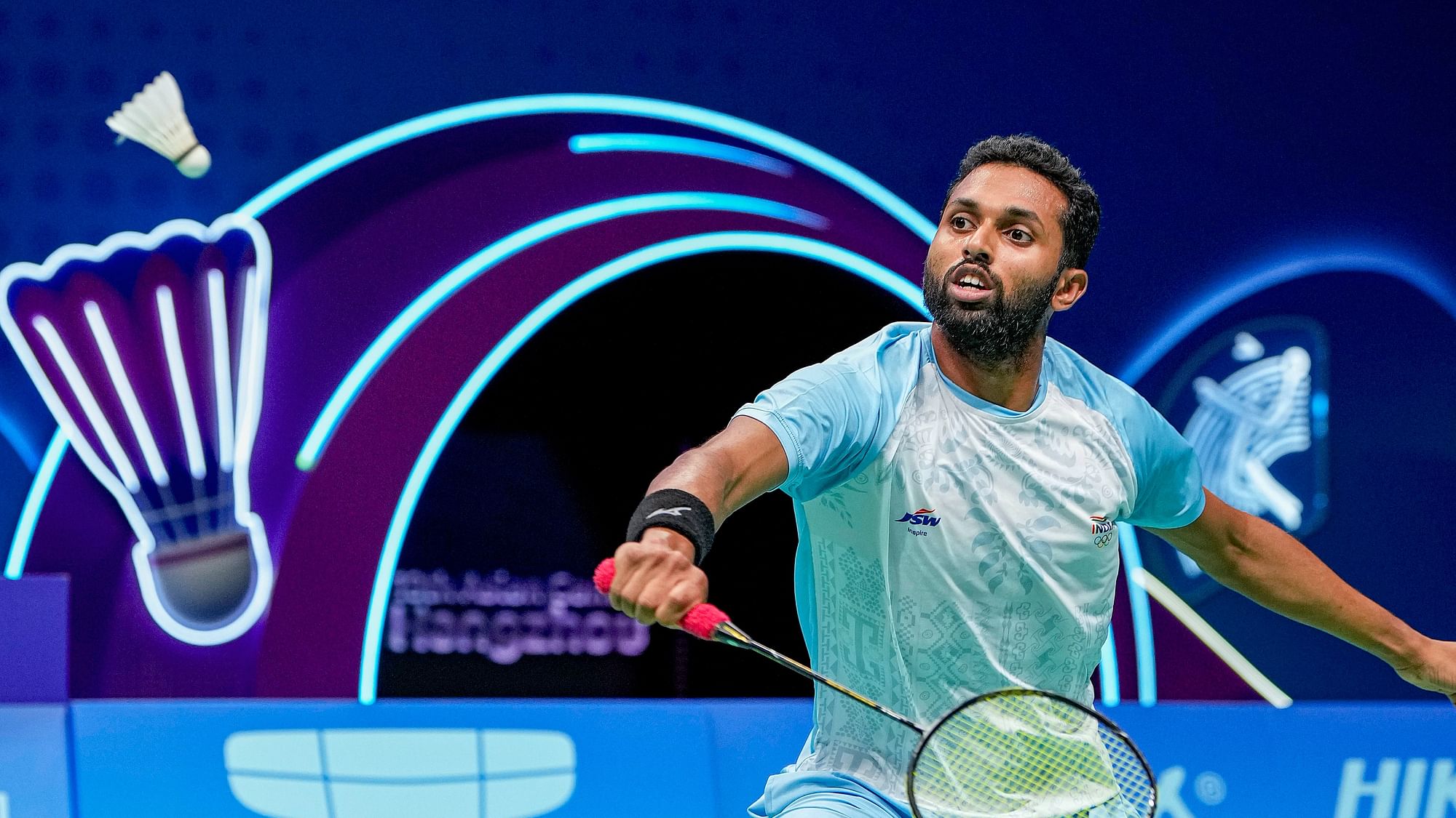 <div class="paragraphs"><p>Hangzhou: India’s HS Prannoy in action against Malaysia’s Lee Zii Jia during the Men's Singles Quarterfinal badminton match at the 19th Asian Games, in Hangzhou, China, Thursday, Oct. 5, 2023. </p></div>