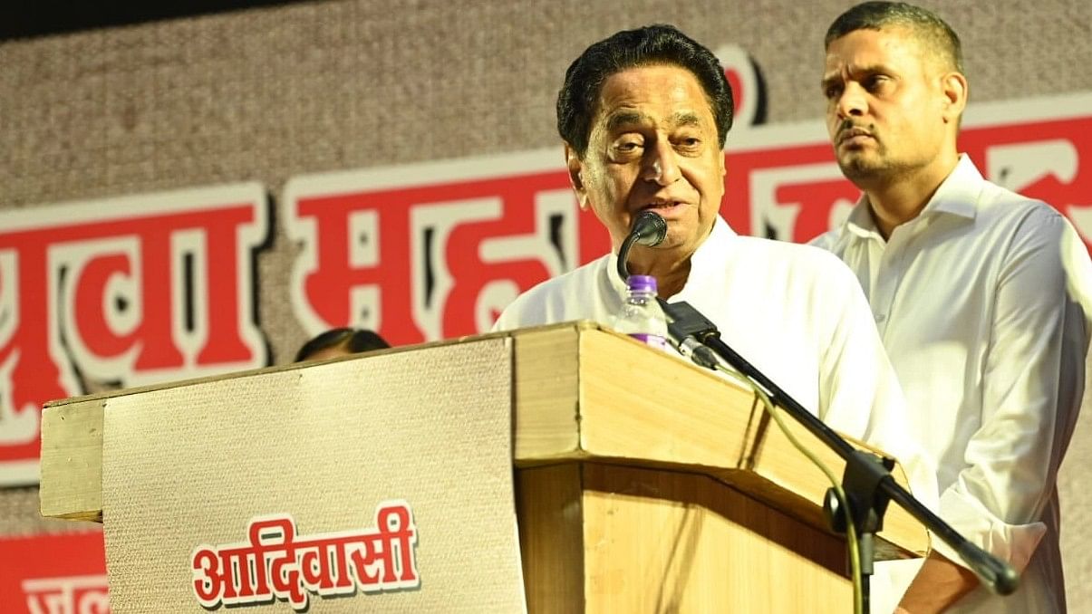 <div class="paragraphs"><p>Kamal Nath.</p></div>