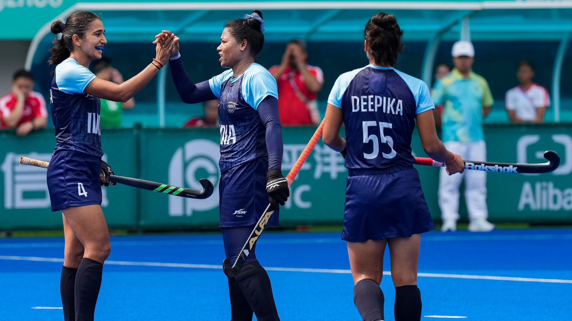 <div class="paragraphs"><p>Indian women's hockey team advance to the semis after beating Hong Kong by 13-0</p></div>