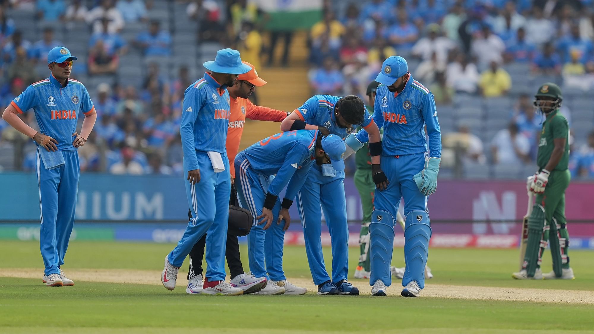 <div class="paragraphs"><p>ICC World Cup 2023: Rohit&nbsp; Sharma Provides Relieving Update About Hardik Pandya’s Injury</p></div>