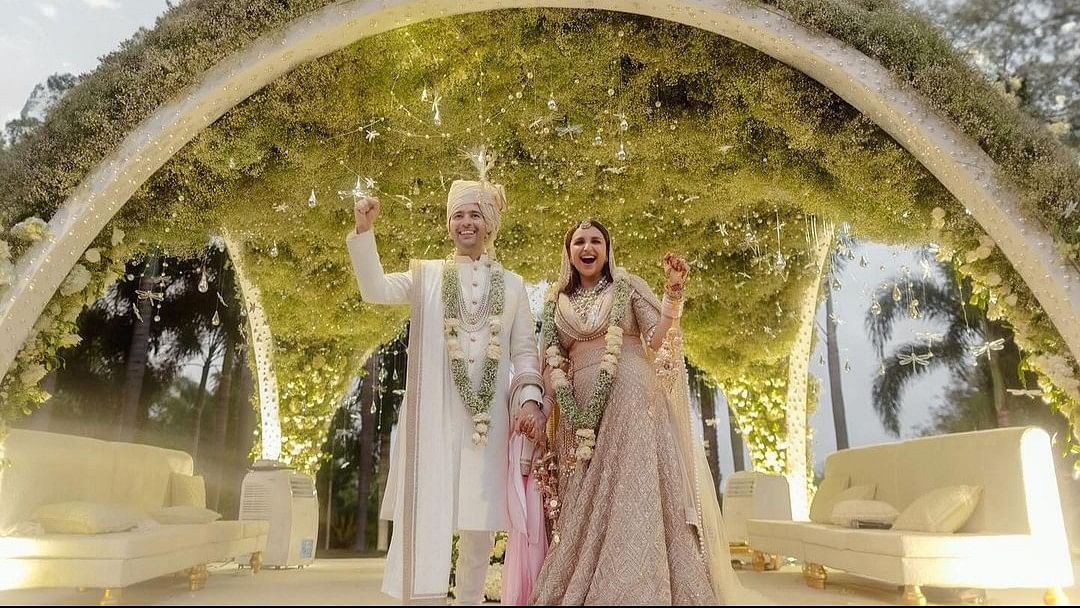 <div class="paragraphs"><p>Inside Pics From Parineeti Chopra and Raghav Chadha's Royal Udaipur Wedding</p></div>