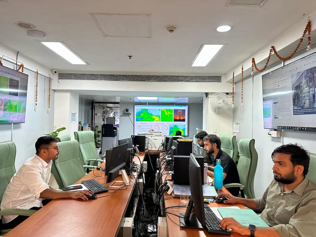 FIT visited the Green War Room of the Delhi Pollution Control Committee to understand more about what it does.