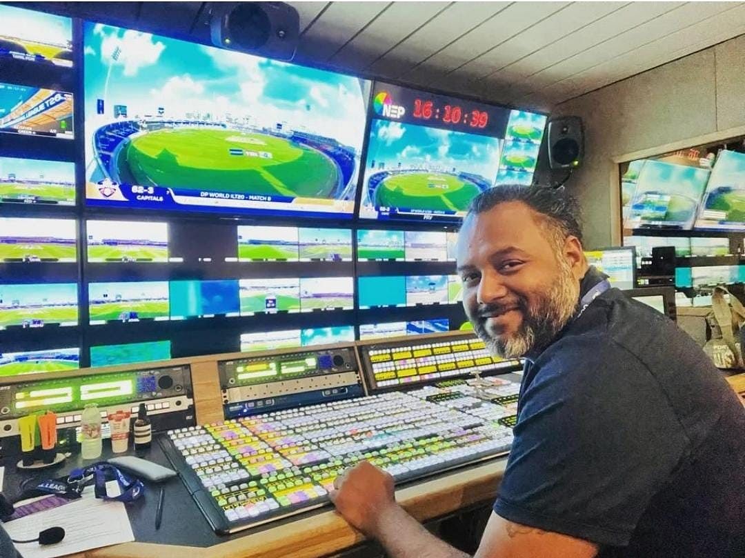 Being part of the production room during Maxwell's historic 201 wasn't easy, for Neel Saud. 