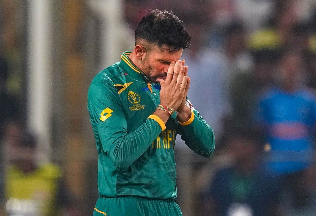 South Africa beat New Zealand by 190 runs to move to the top of the ICC World Cup 2023 points table.