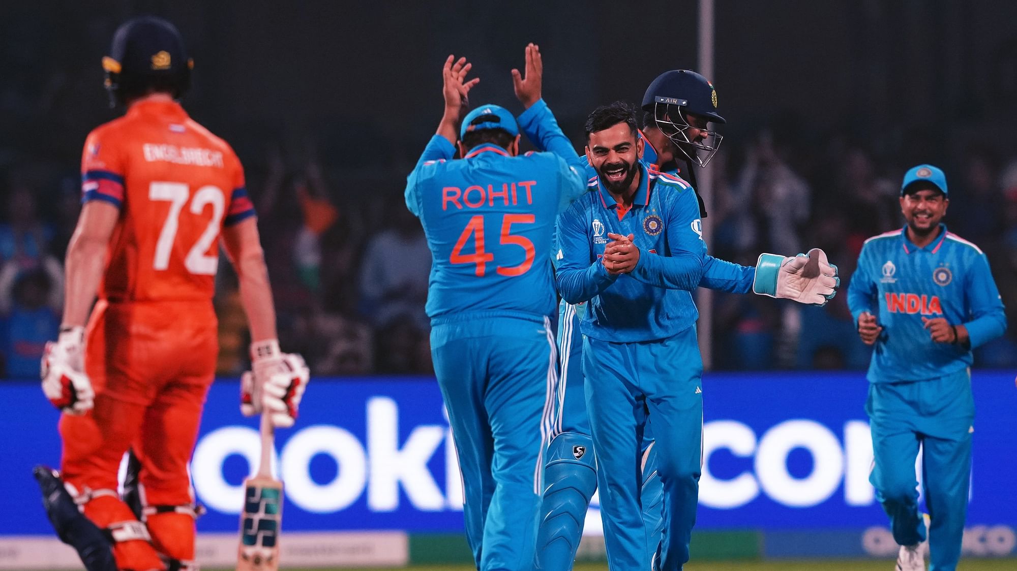 <div class="paragraphs"><p>ICC World Cup 2023: Rohit Sharma Explains Logic Behind Bowling Virat Kohli</p></div>