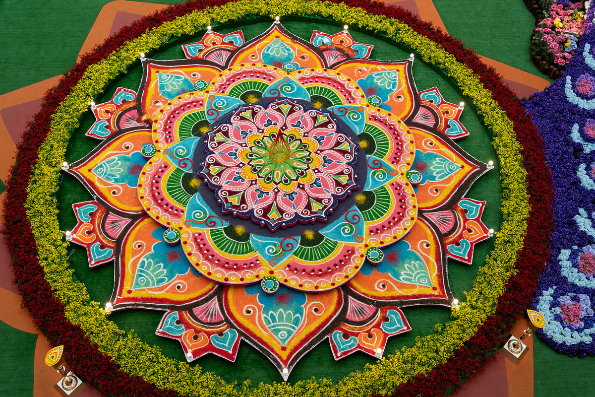 Diwali 2023 Rangoli: Take a look at a few rangoli pictures here before you decide your design for Deepawali.