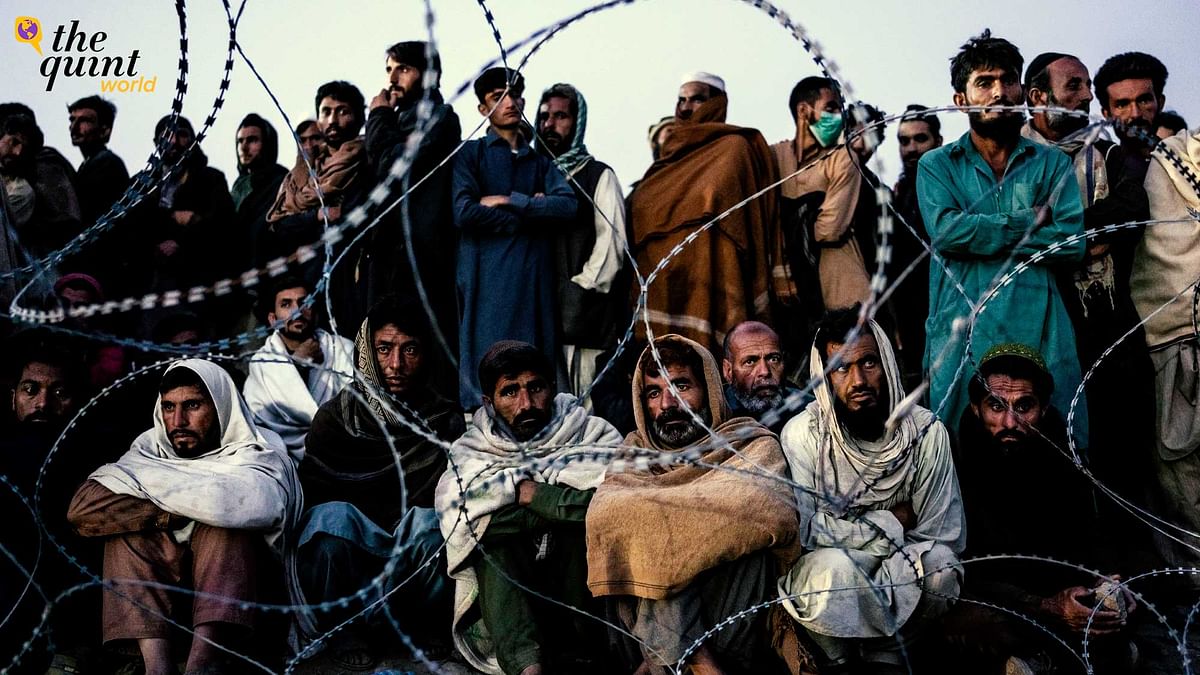 In Photos: Afghan Refugees Leave Pak as Islamabad Orders Migrants To Move Out