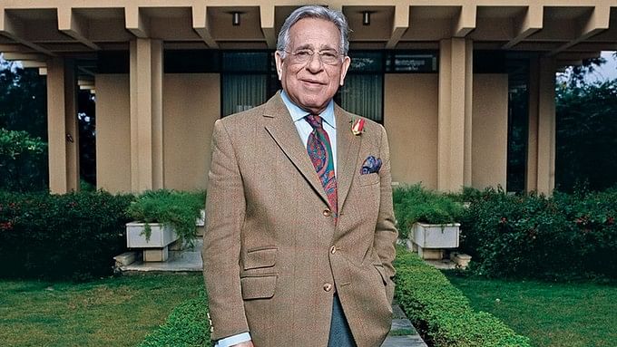 <div class="paragraphs"><p>Prithvi Raj Singh Oberoi, the chairman emeritus of The Oberoi Group, passed away at the age of 94 on Tuesday, 14 November.</p></div>