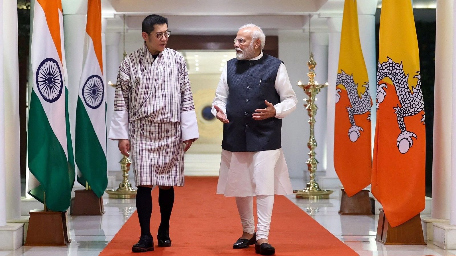 <div class="paragraphs"><p> Jigme Khesar Namgyel Wangchuck and Narendra Modi.</p></div>