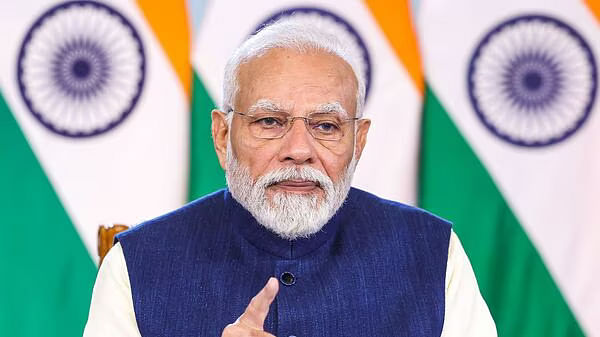 <div class="paragraphs"><p>Prime Minister Narendra Modi wished <a href="https://www.thequint.com/opinion/cricket-world-cup-2023-india-australia-final-shami-kohli-rohit-sharma-shashi-tharoor">the cricket team</a> ahead of the Men's ICC World Cup Final against Australia in Ahmedabad on Sunday, 19 November.</p></div>