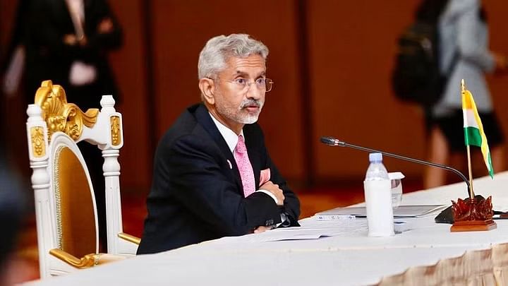 <div class="paragraphs"><p>Reacting to the incident, S Jaishankar said, "extremism should not be given any space."</p></div>